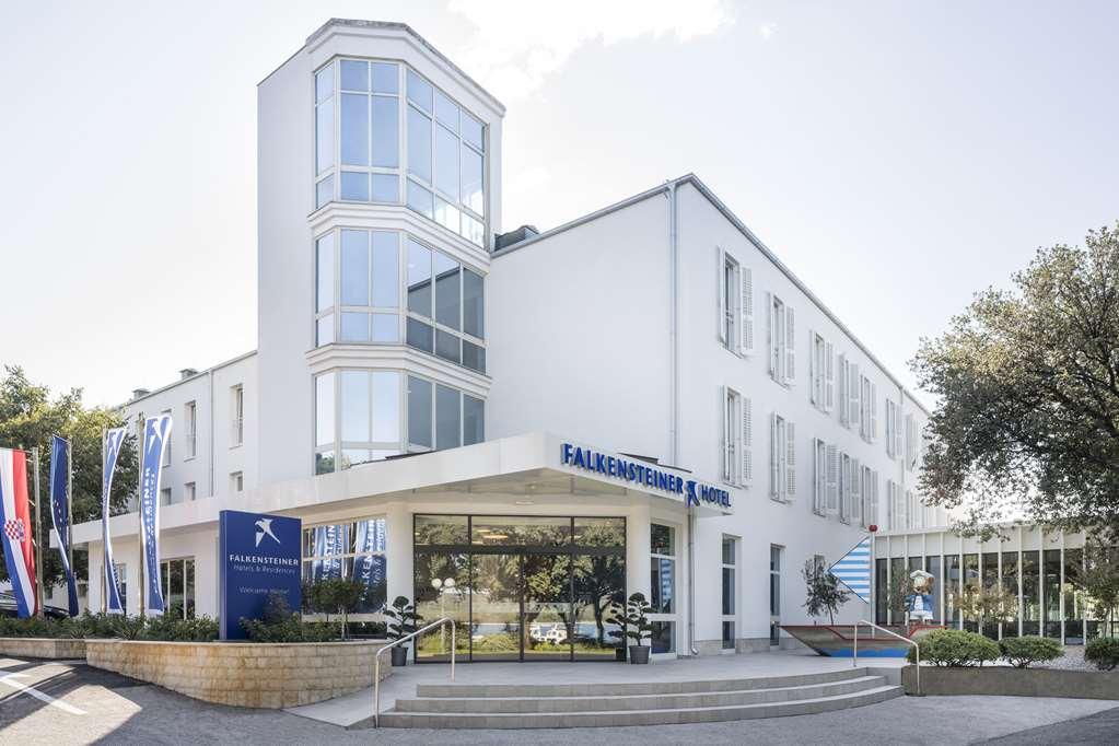 Falkensteiner Hotel Park Пунат Екстериор снимка