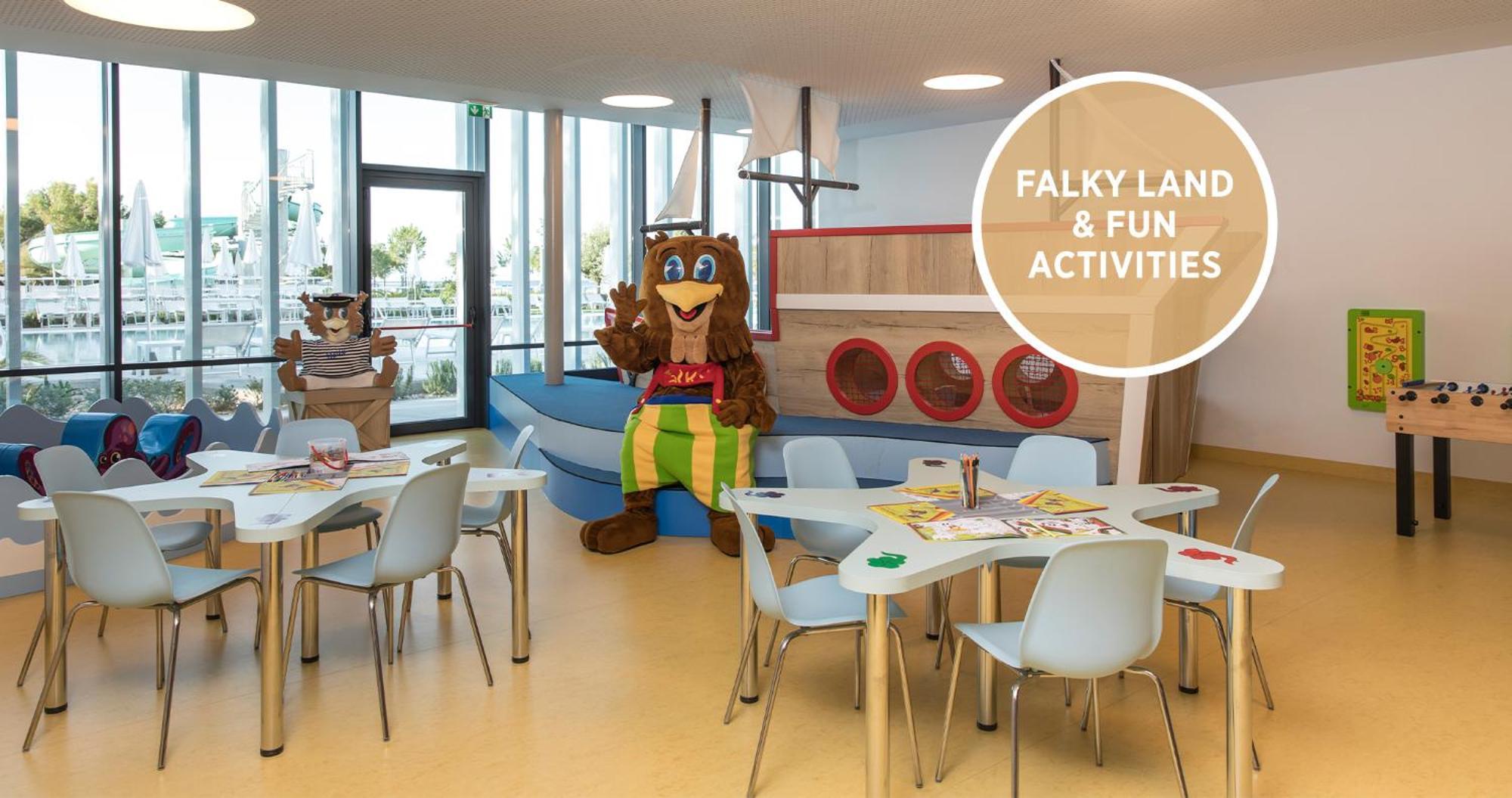 Falkensteiner Hotel Park Пунат Екстериор снимка